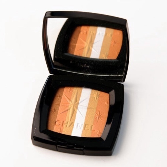 Chanel Iridescent Powders for Eyes and cheeks - Picture 1 of 5